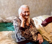 Юбилейная медаль вручена труженику тыла в пгт. Верх-Чебула