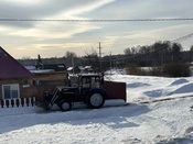 Работа по ликвидации опасных ледяных накатов