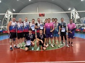 На базе Чебулинской детско-юношеской спортивной школы прошли соревнования по волейболу среди мужских команд