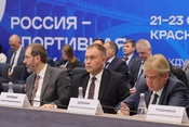 Губернатор Кузбасса Илья Середюк принял участие в совещании по развитию адаптивной физической культуры и спорта в СФО